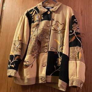 Women’s button down top